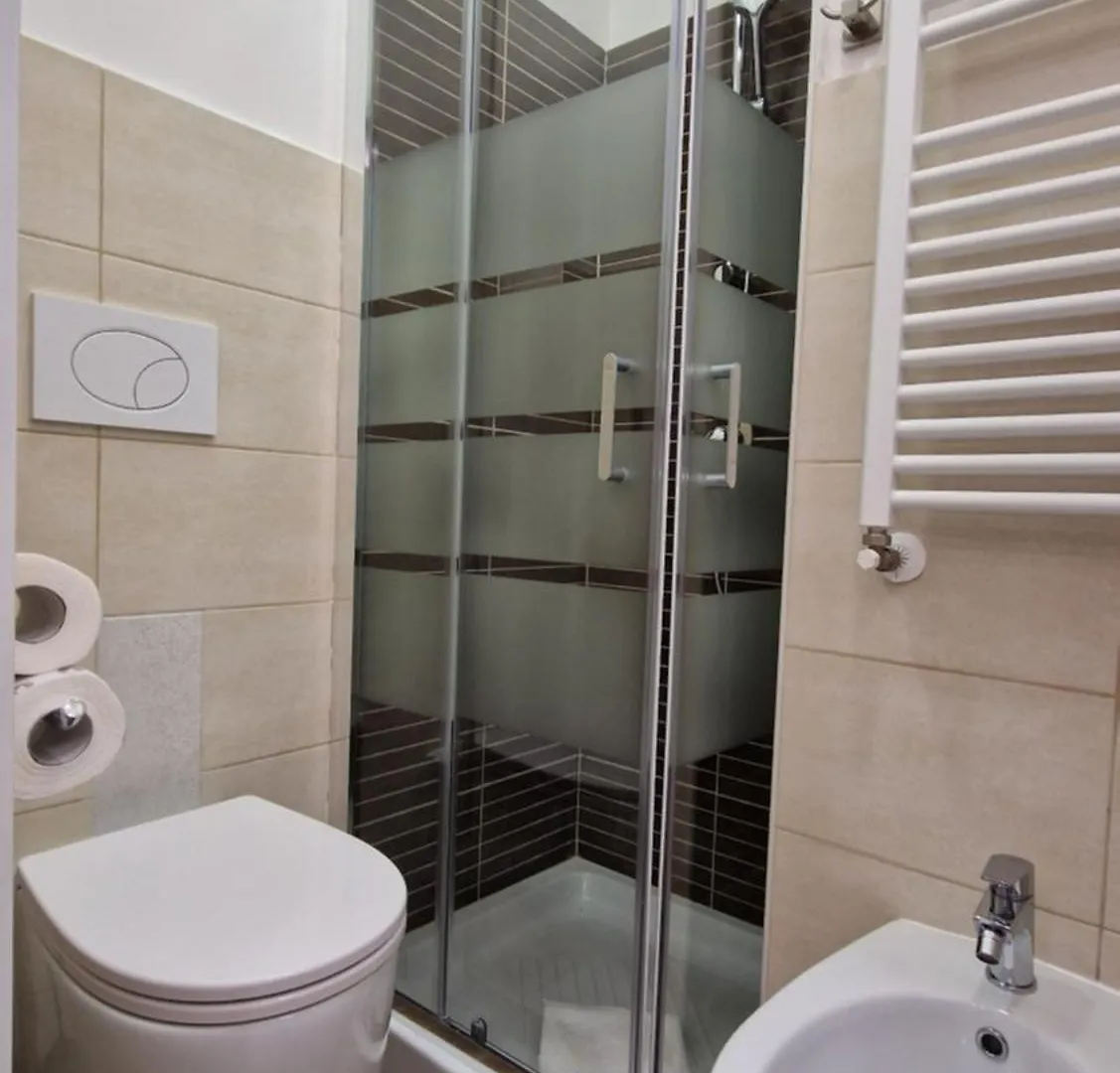 Susy'S Guest House - Room Colosseo Rome