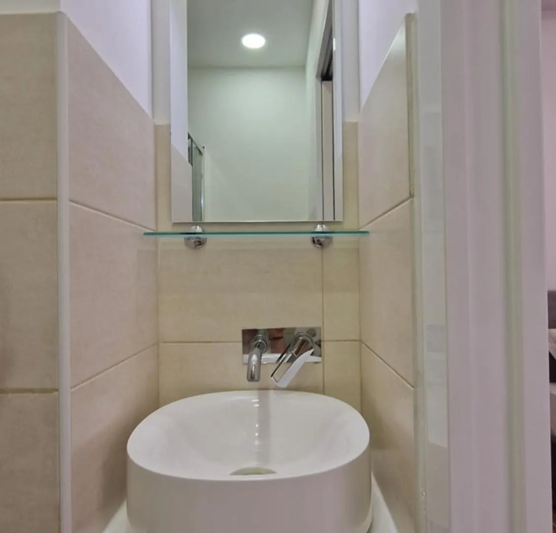 Susy'S Guest House - Room Colosseo Rome Italy