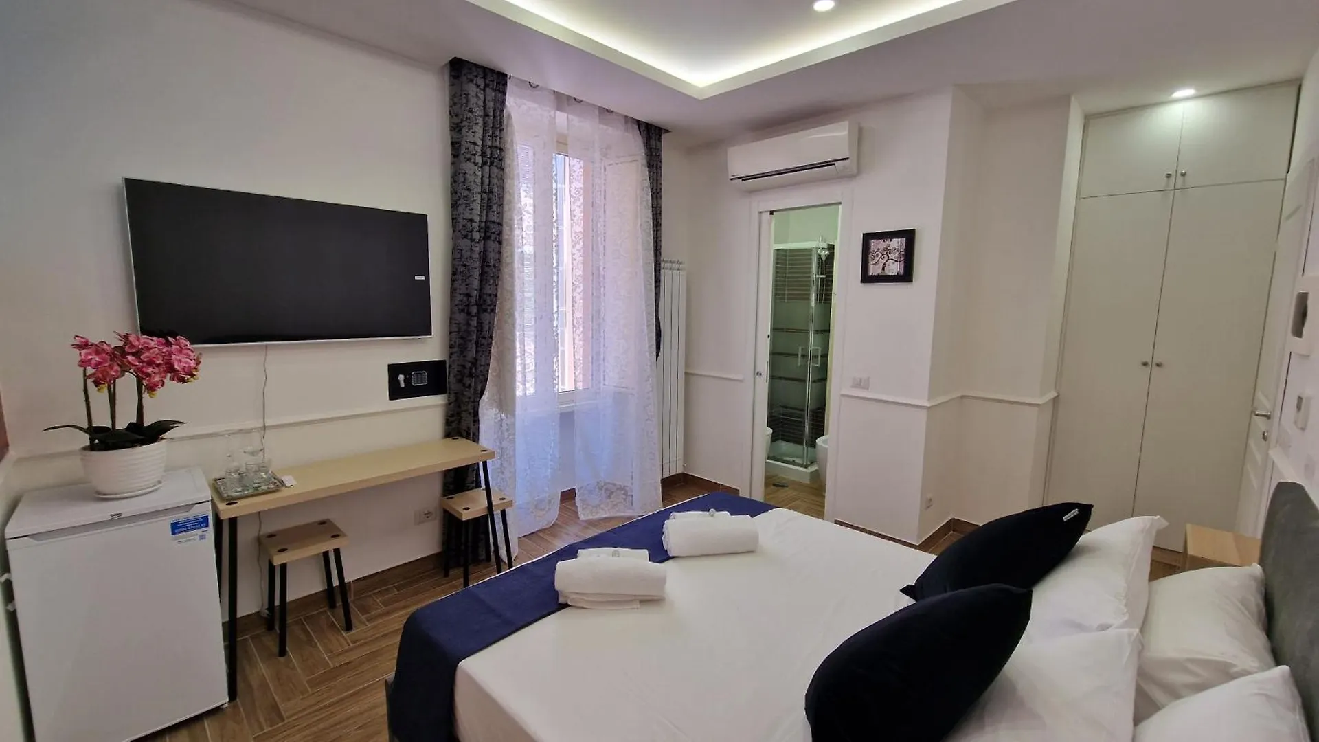 Susy'S Guest House - Room Colosseo Rome